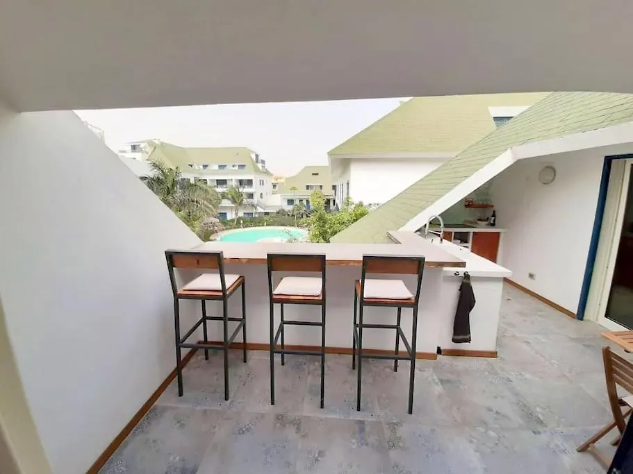 Penthouse With Rooftopbar, Fiber Wifi, Next To The Beach! Santa Maria Lägenhet