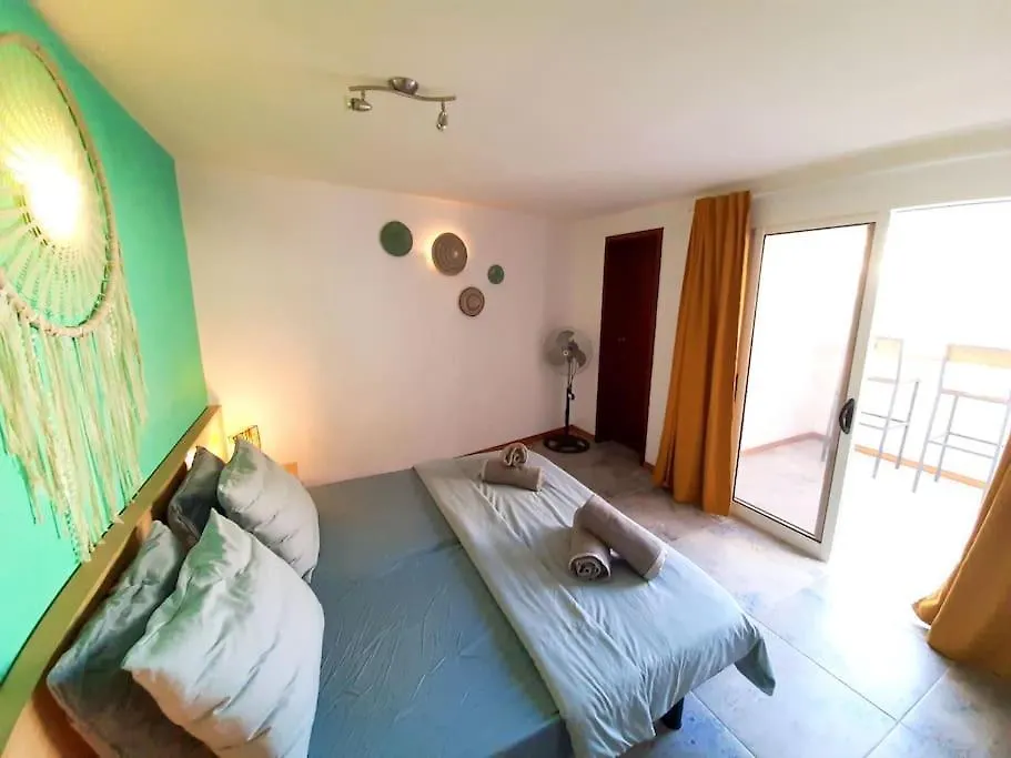 Penthouse With Rooftopbar, Fiber Wifi, Next To The Beach! Santa Maria