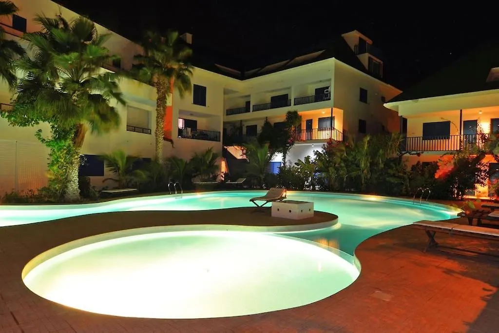 Penthouse With Rooftopbar, Fiber Wifi, Next To The Beach! Santa Maria