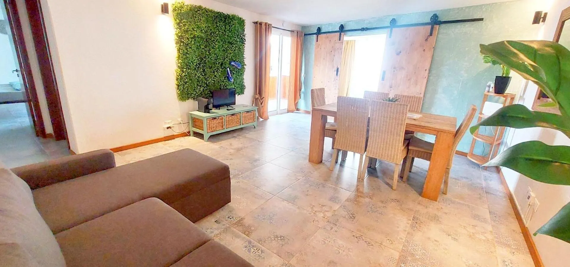 Penthouse With Rooftopbar, Fiber Wifi, Next To The Beach! Santa Maria