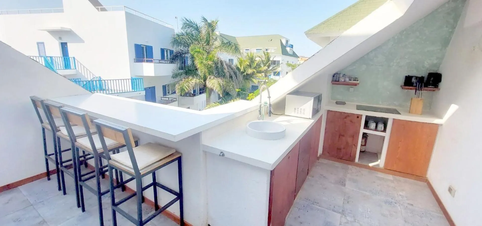 Lägenhet Penthouse With Rooftopbar, Fiber Wifi, Next To The Beach! Santa Maria Kap Verde